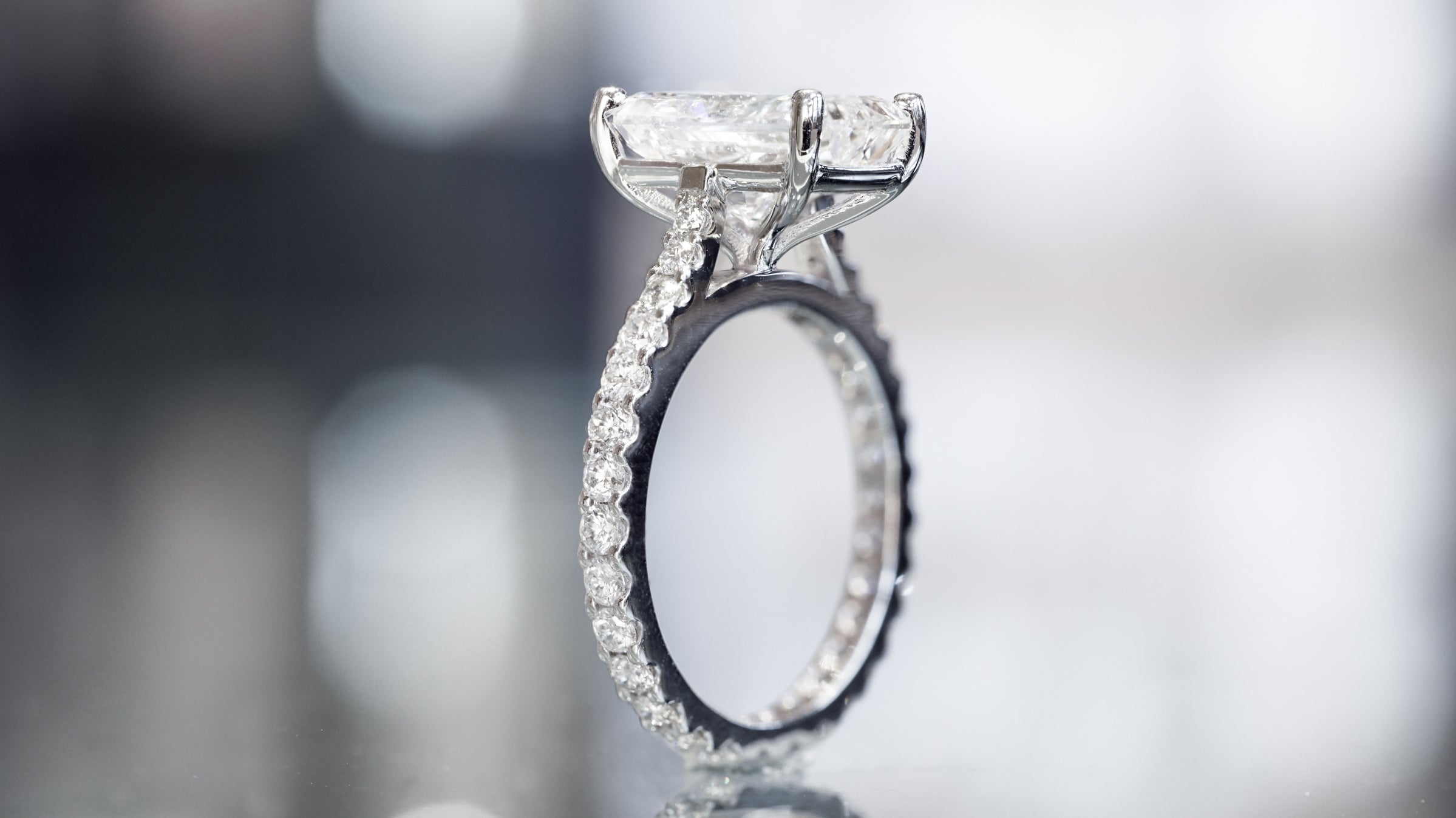 White Gold vs. Platinum: Which Metal Is Best For Your Ring?